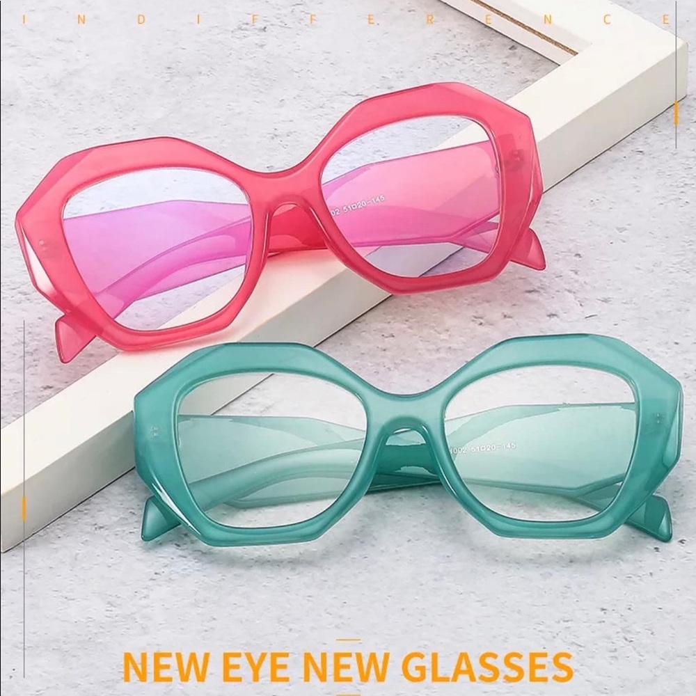 Boss frames etc - Picture 3 of 7